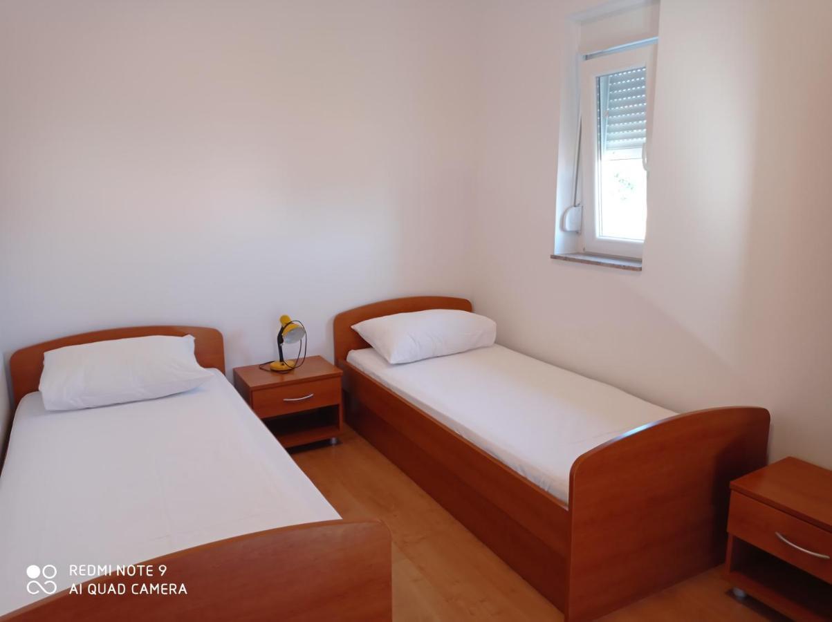 Apartments Vodopija 300M To The Beach 圣菲利普雅科夫 外观 照片